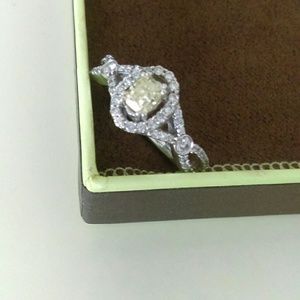Reserved for Jerigallup.Yellow diamond gold  ring
